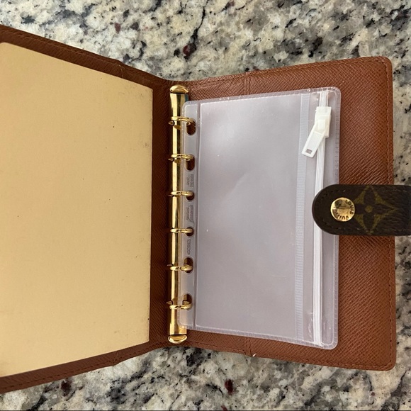 LV Monogram Agenda PM - Picture 2 of 8